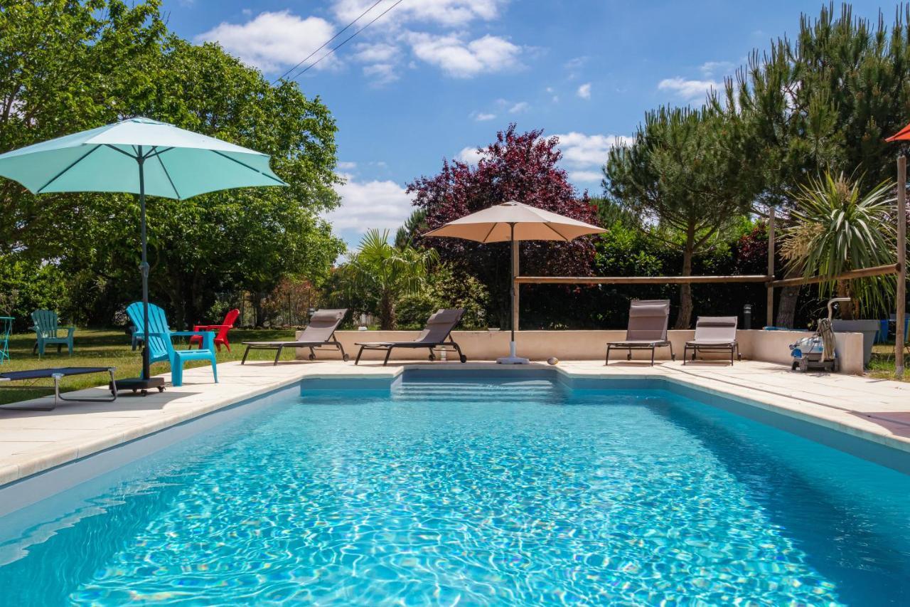 Gite 4 Personnes Avec Piscine Entre Saintes Et Royan Balanzac Экстерьер фото