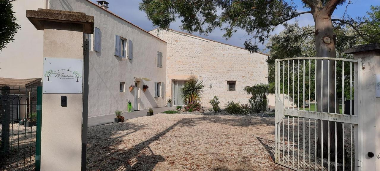 Gite 4 Personnes Avec Piscine Entre Saintes Et Royan Balanzac Экстерьер фото